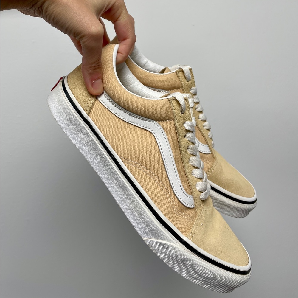 Vans Unisex Old Skool Shoe Core Classics
